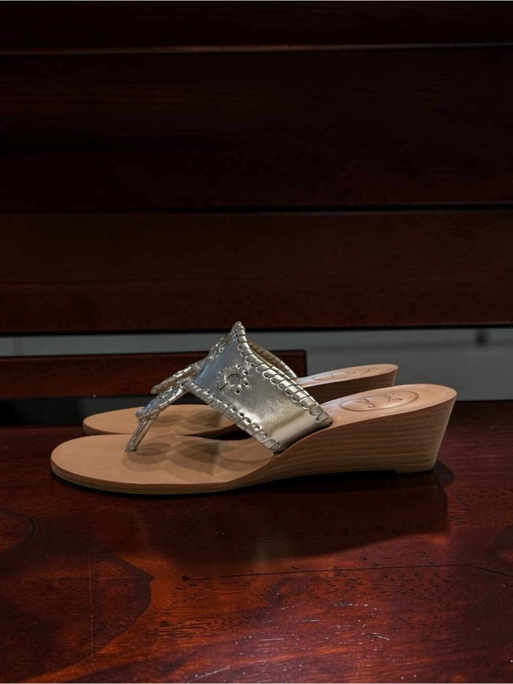 Jack Rogers Original Jack Metallic Wedge Thong Sandals EUC